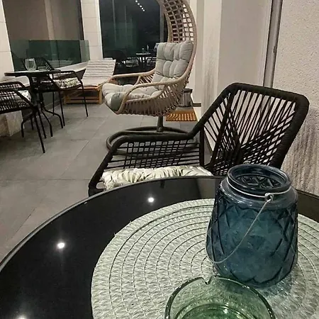 Sea La Vie Holiday House *