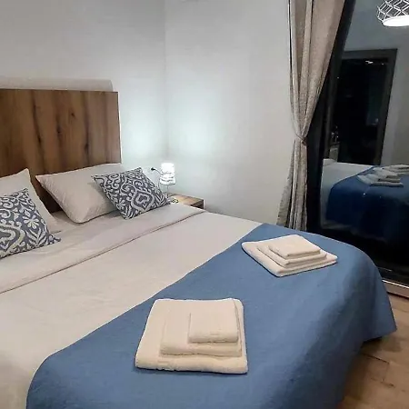 Sea La Vie Holiday House Guest house *