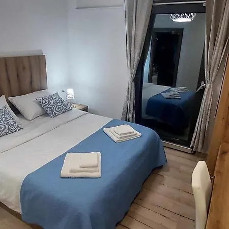 Sea La Vie Holiday House