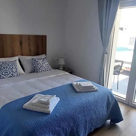 Guest house Sea La Vie Holiday House