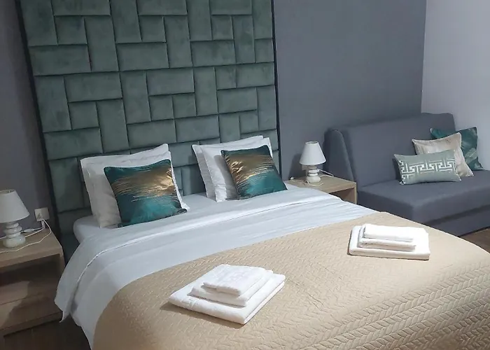Sea La Vie House בית הארחה ביבינייה