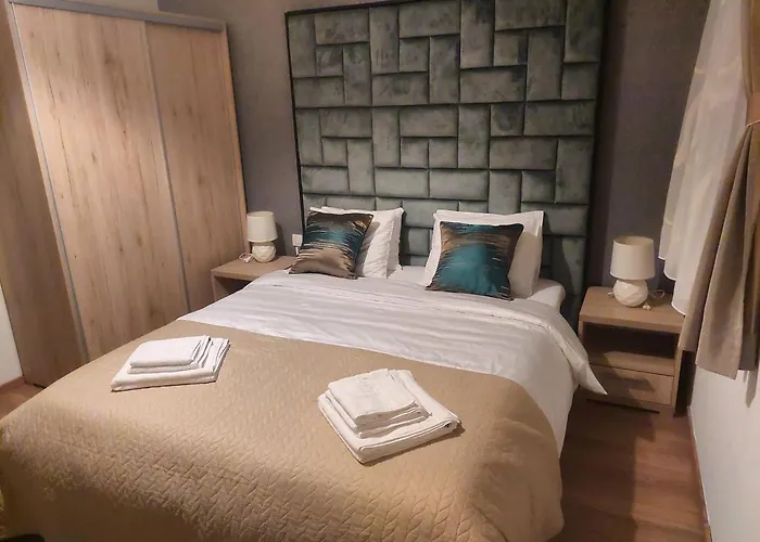 בית הארחה Sea La Vie House ביבינייה